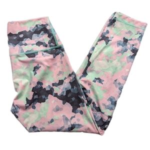 Lululemon High Times Pant Clouded Dreams Menthol  7/8 Length, Pre-owned, Size 8